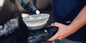 Cum ajută polish-ul auto și de ce merită făcut periodic